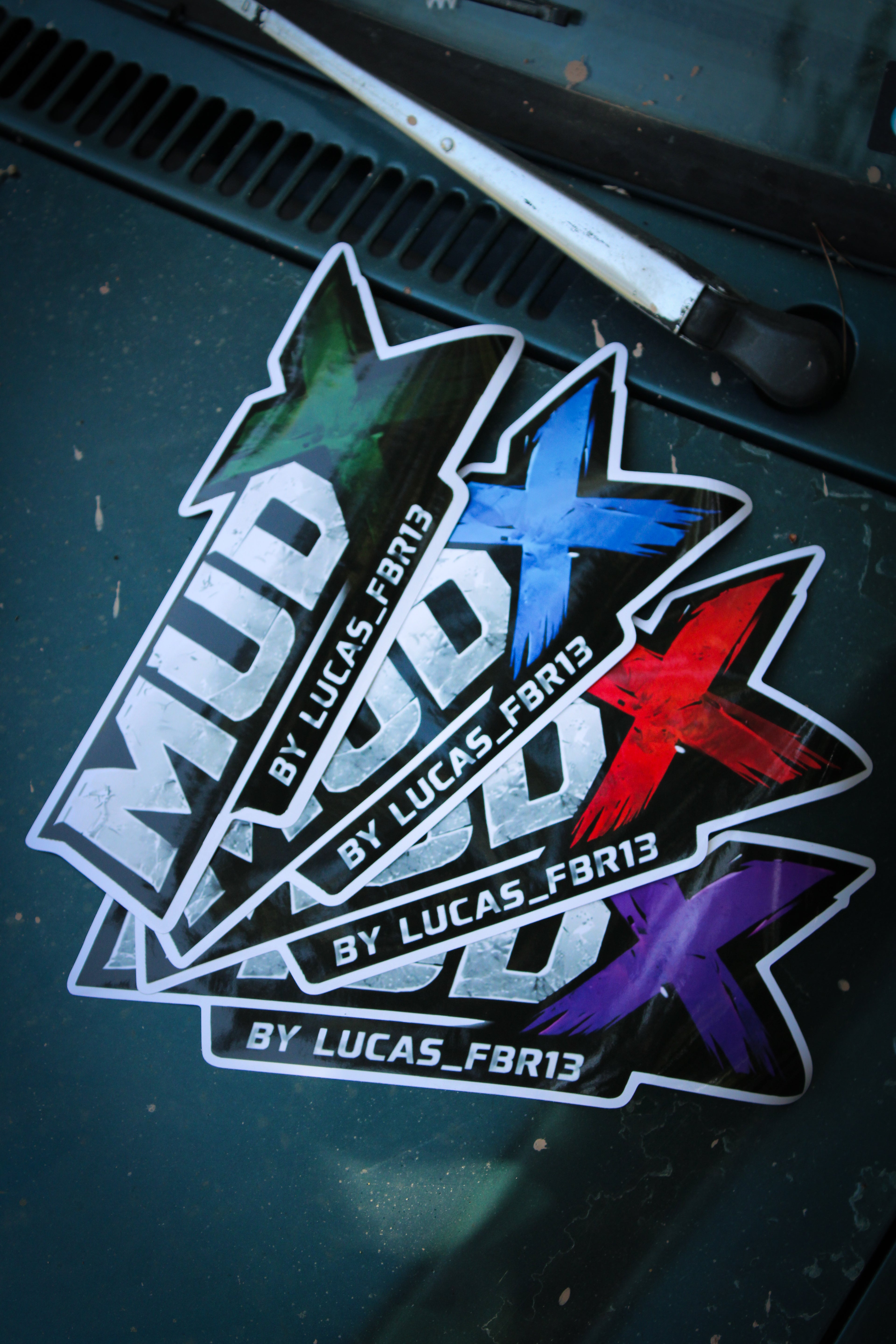 Autocollant MudX 30cm